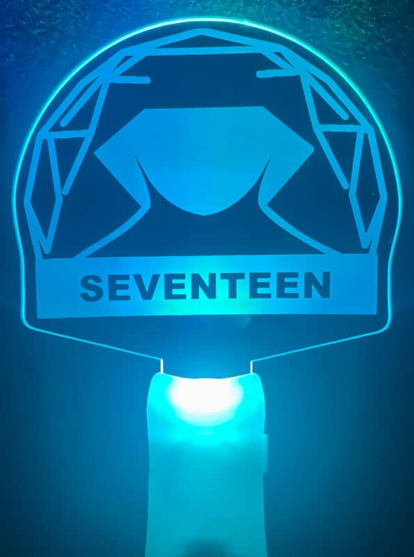 ป้ายไฟ Seventeem